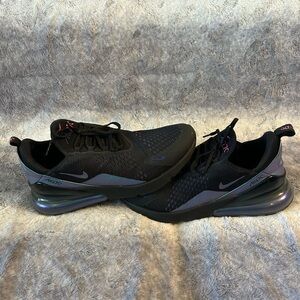Nike air max 270 throwback future black size 13 Euc